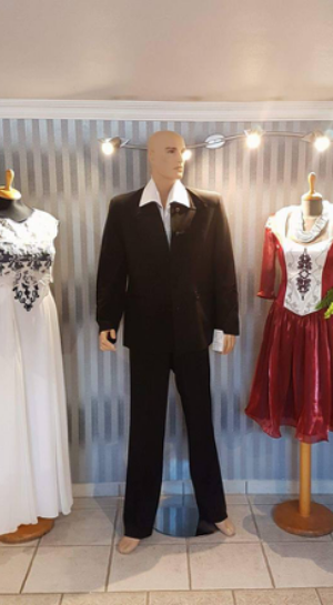 női és férfi magyaros ruha, magyaros ruházat